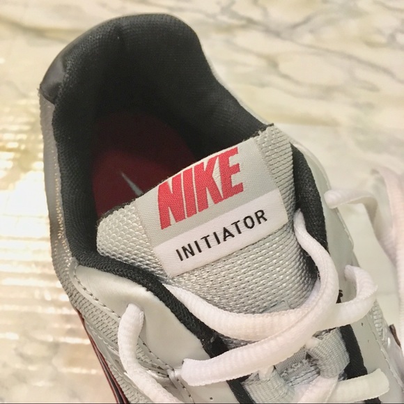 💝  NIKE 💝 Athletic shoes size 9 - Picture 6 of 6